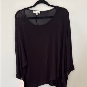 She + Sky Black Relaxed Tunic with 3/4 Sleeves